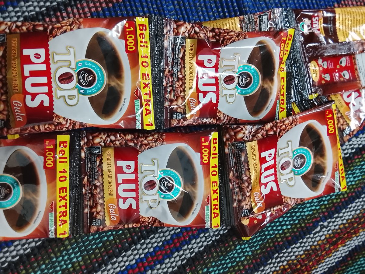 top kopi plus 18g 1 renteng